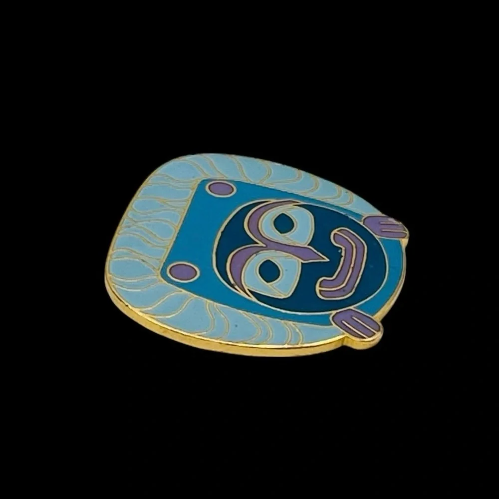 Collectible Artique Alaskan Artist Barbara Lavallee Cloisonné Tiki Mask Pin - Picture 2 of 10